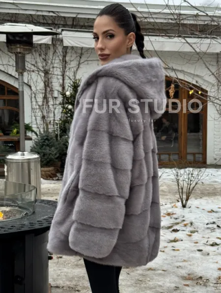 Полушубок норковый с капюшоном - фото 4