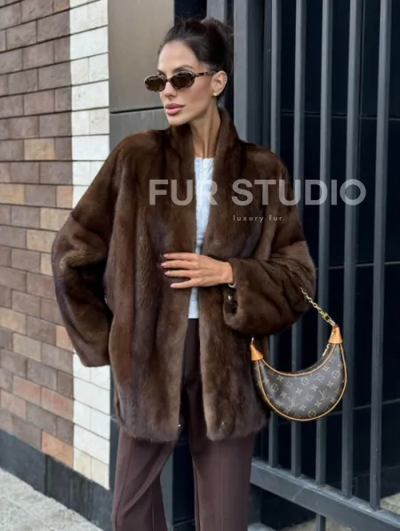 Модная шуба из норки 2025 - фото 0