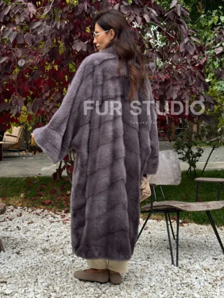 Норковая шуба оверсайз - фото 6