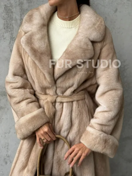 Длинная норковая шуба пастель - фото 1