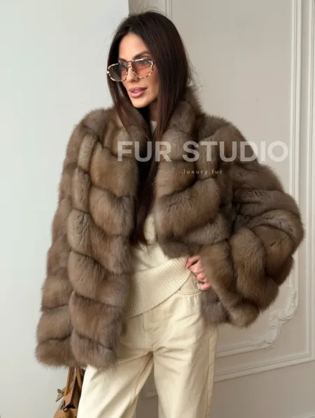 Шуба из меха куницы - рукава косичкой - фото 6