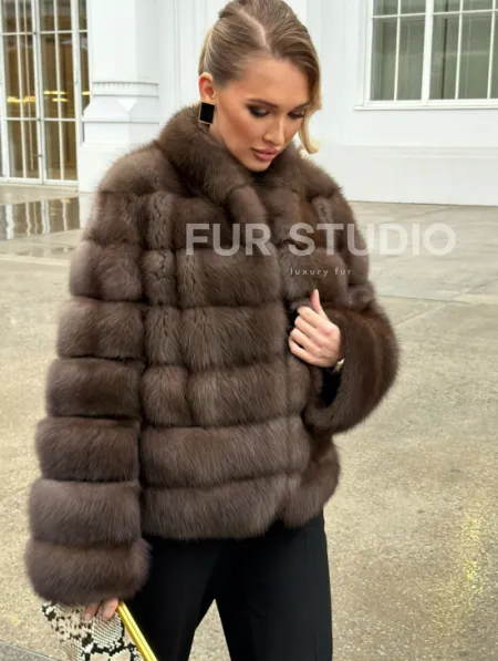 Меховой жакет из куницы - фото 8