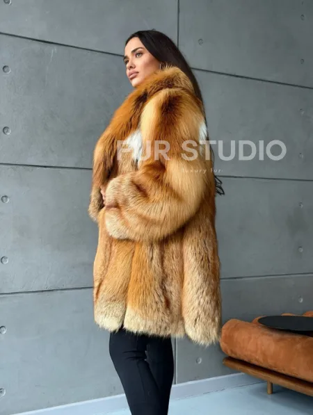 Шуба из натурального меха лисы - фото 13