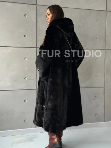 Шуба из норки Blackglama с капюшоном - фото 10