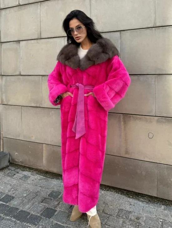 Шуба норковая с капюшоном из меха куницы - цвет фуксия - фото 8