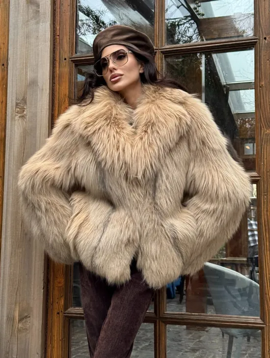 Шуба женская из меха тонированной лисы - английский воротник - фото 4