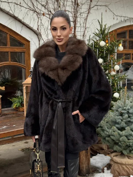 Норковый полушубок Mahogany с воротником из меха куницы - Летучая мышь - фото 7