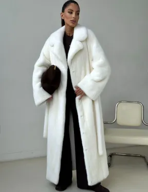 Белая длинная норковая шуба - фото 10