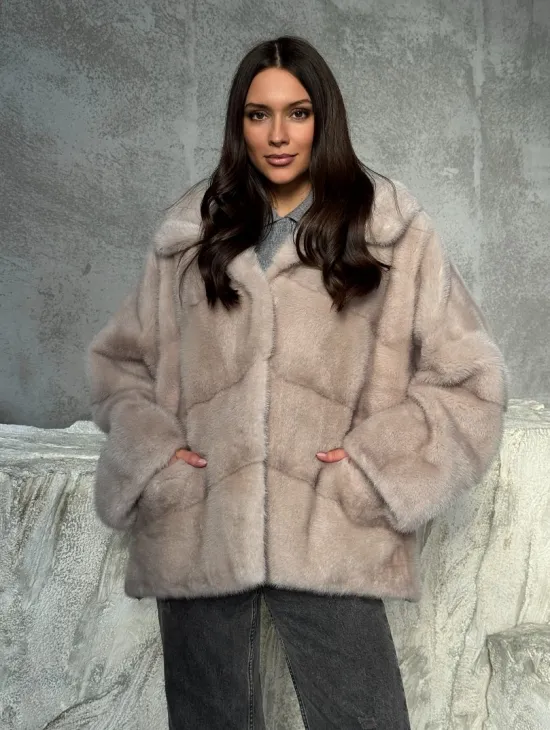 Норковый полушубок с капюшоном в цвете пудра - фото 5