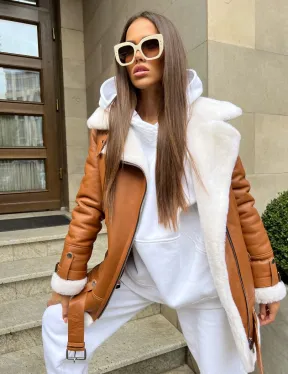 Женская дубленка авиатор в цвете виски - фото 3