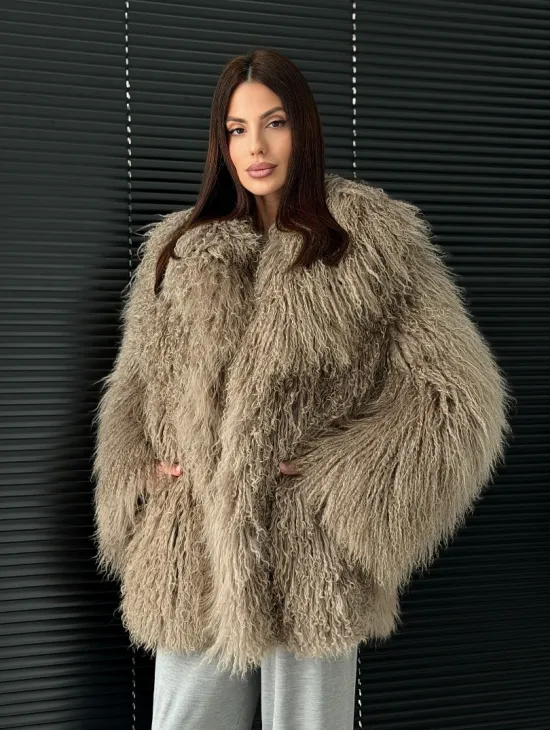 Полушубок из ламы - фото 11