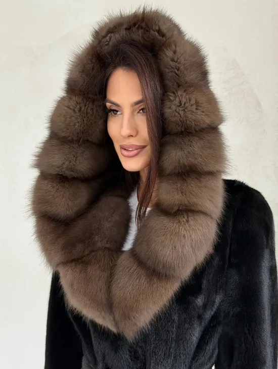 Черная норковая шуба средней длины - капюшон куница - фото 4