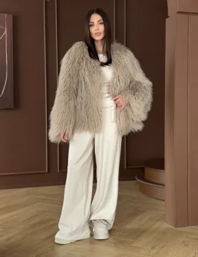 Шуба из натурального меха ламы - фото 9