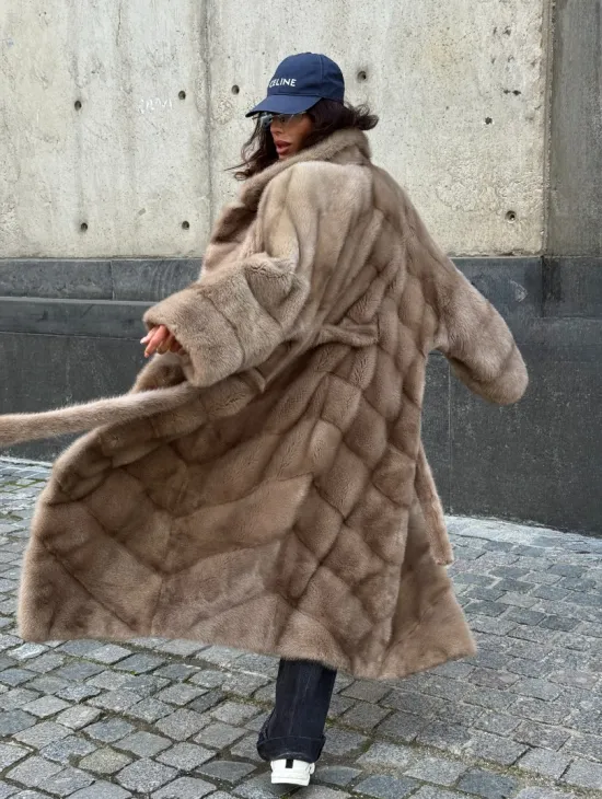 Шуба норковая - цвет пастель - фото 11