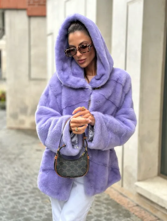 Короткая норковая шуба с капюшоном - цвет лиловый - фото 1