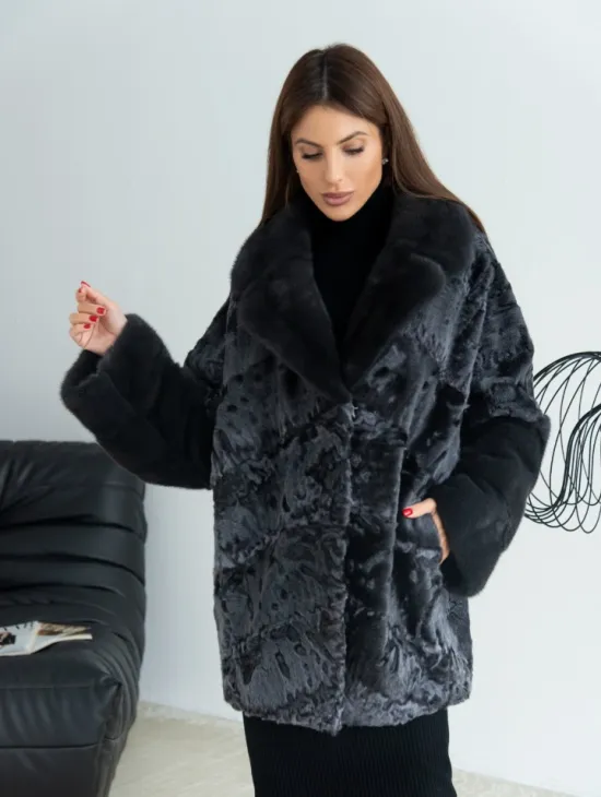 Графит полушубок из каракульчи с отделкой из меха норки - фото 0