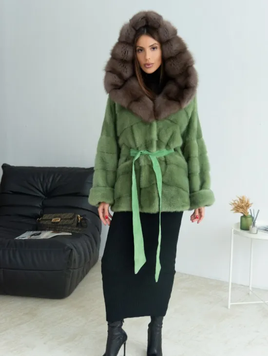 Пончо норковое с капюшоном куница - цвет оливковый - фото 5