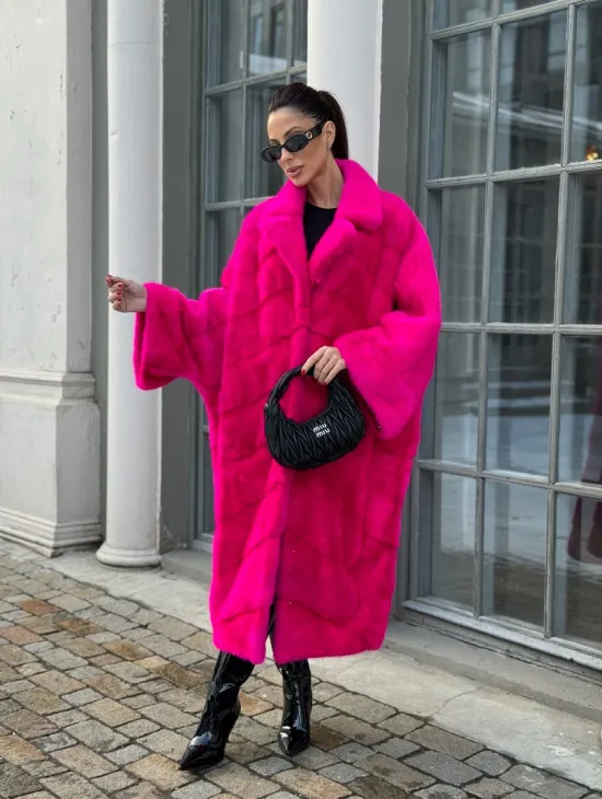 Шуба из меха норки в стиле Oversize - цвет фуксия - фото 2