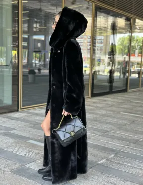 Удлиненная шуба из норки BLACKGLAMA с капюшоном - фото 4